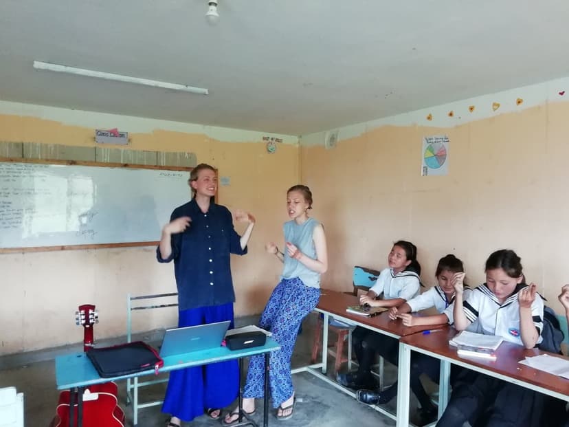 Two Volunteers who Didn't Want to Leave Bloom